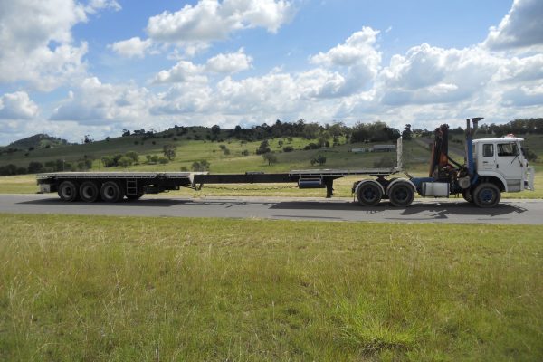 Extendable trailer